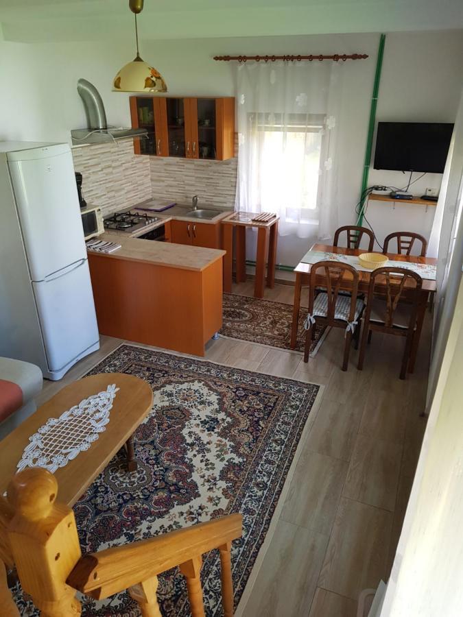 La Bunicu Villa Polovragi Ngoại thất bức ảnh