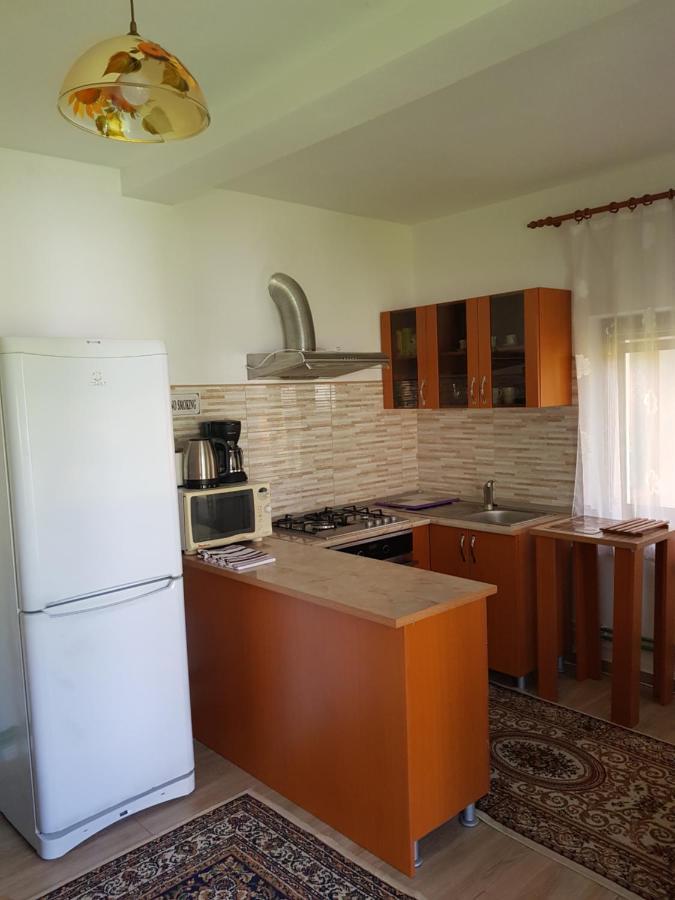 La Bunicu Villa Polovragi Ngoại thất bức ảnh