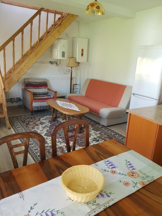 La Bunicu Villa Polovragi Ngoại thất bức ảnh