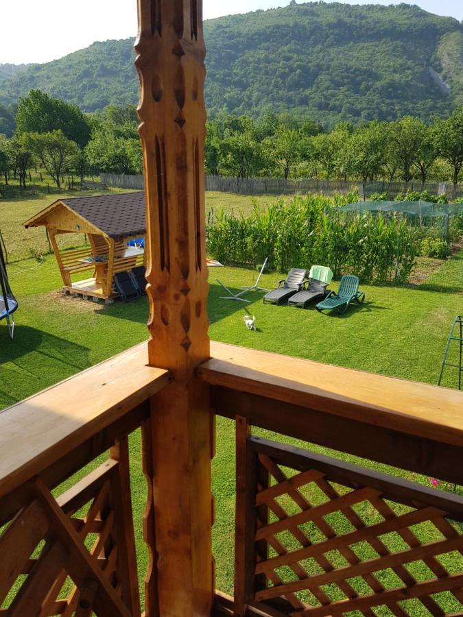 La Bunicu Villa Polovragi Ngoại thất bức ảnh