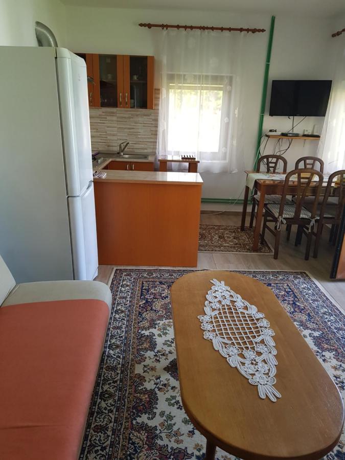 La Bunicu Villa Polovragi Ngoại thất bức ảnh