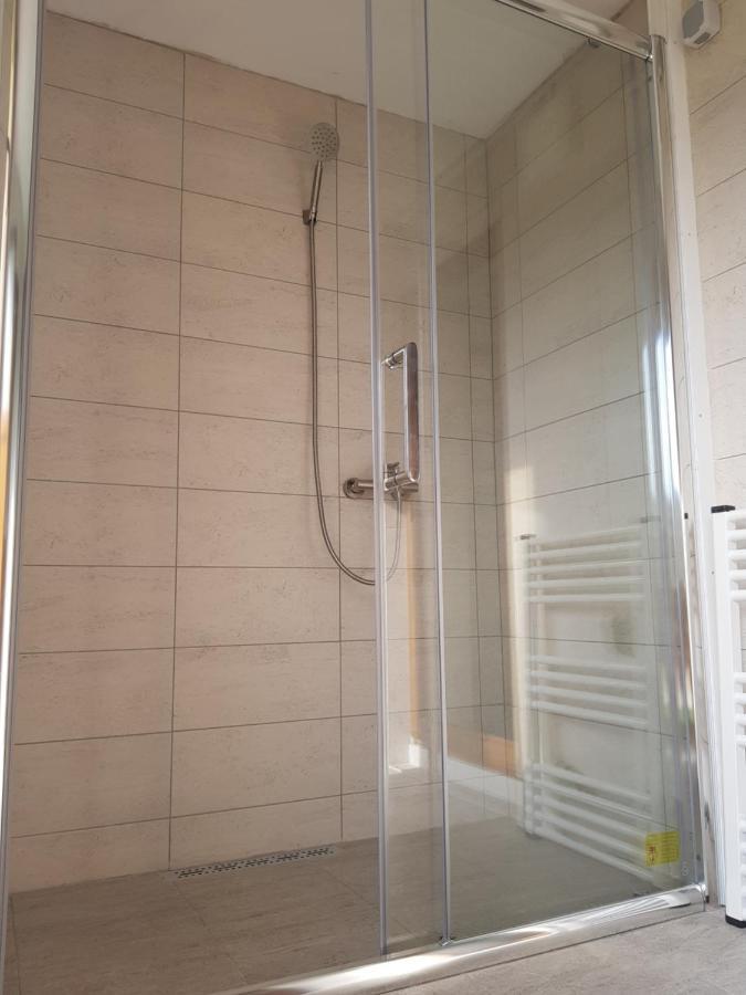 La Bunicu Villa Polovragi Ngoại thất bức ảnh